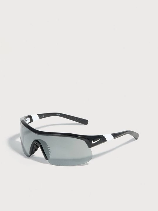 Foto van product Zonnebril Nike zwart