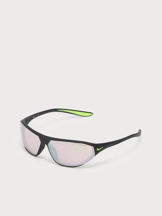 Foto van product Zonnebril Nike zwart