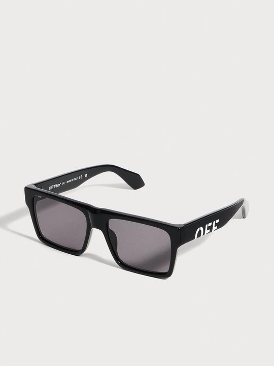 Foto van product Zonnebril Off White zwart