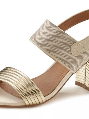 Foto van product LASCANA Sandaal beige / goud
