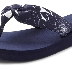 Foto van product LASCANA Teenslipper donkerblauw / wit