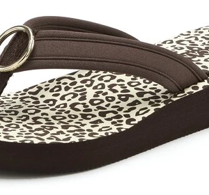 Foto van product LASCANA Teenslipper donkerbruin