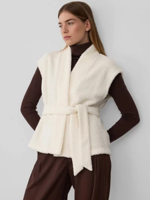 Foto van product Lichtgewicht teddy vest van pluche met riem s.Oliver crème