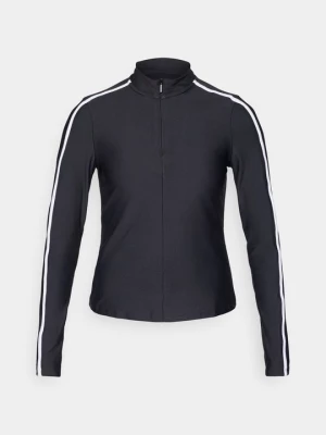 Foto van product Longsleeve Stronger zwart