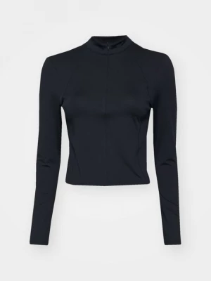 Foto van product Longsleeve Stronger zwart
