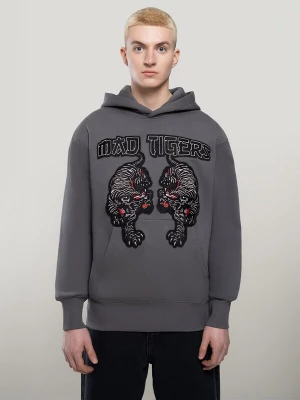 Foto van product MAD TIGERS Sweatshirt 'Black Tigers' grijs