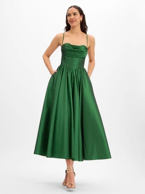 Foto van product Marie Lund Avondjurk groen