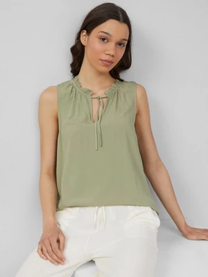 Foto van product Mouwloze blouse van viscose QS groen