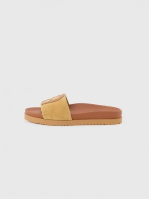 Foto van product Muiltjes Aigner taupe
