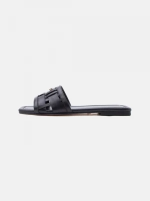Foto van product Muiltjes MARCIANO BY GUESS zwart