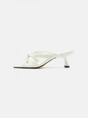 Foto van product Muiltjes met hak Souliers Martinez wit