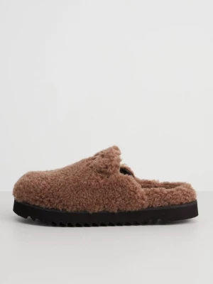 Foto van product Muiltjes Nina Ricci bruin