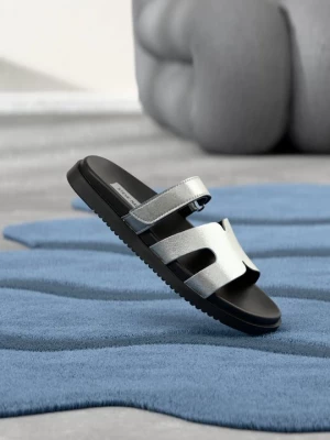 Foto van product Muiltjes Steve Madden zilverkleurig