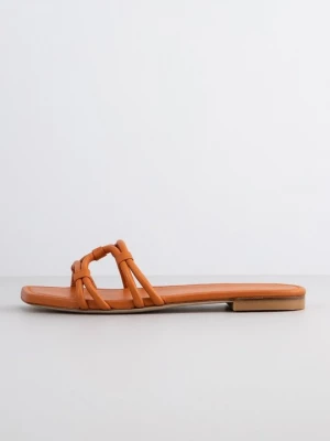 Foto van product Muiltjes Stuart Weitzman lichtbruin