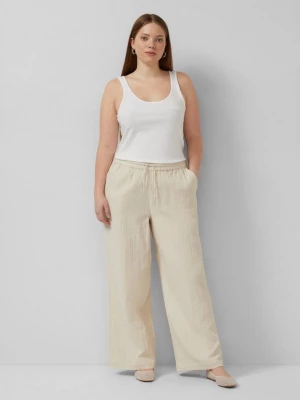 Foto van product Musslin broek met elastiek in de taille en wijde pijpen QS beżowy
