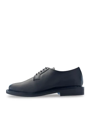 Foto van product nae Vegan Shoes Veterschoen 'Oto' zwart