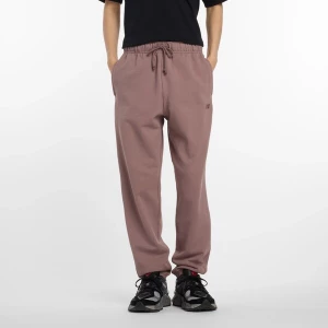 Foto van product new balance Broek 'Athletics' bruin
