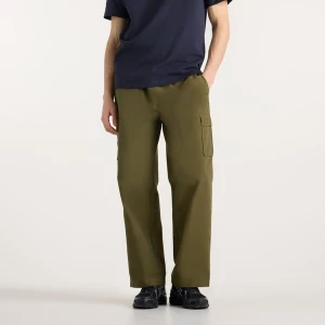 Foto van product new balance Cargobroek olijfgroen