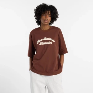 Foto van product new balance Shirt 'Linear Heritage' kastanjebruin / wit