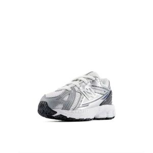 Foto van product new balance Sneakers '1906' grijs / wit