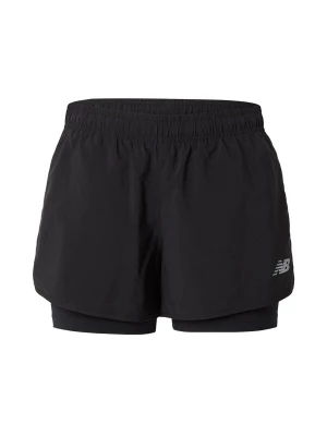 Foto van product new balance Sportbroek 'Essentials' zilvergrijs / zwart