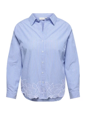 Foto van product ONLY Carmakoma Blouse 'Carcetina' lichtblauw / wit