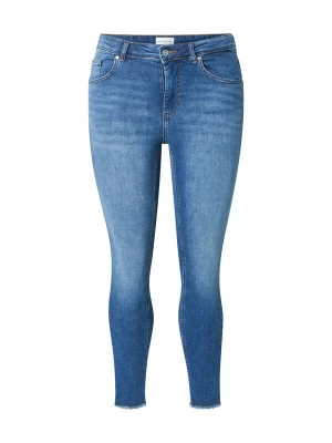 Foto van product ONLY Carmakoma Jeans blauw