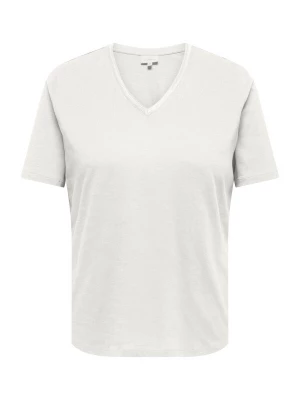 Foto van product ONLY Carmakoma Shirt 'CARTOBI' natuurwit