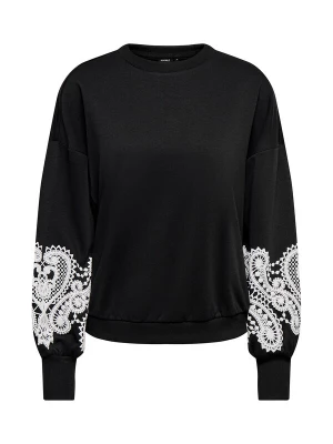 Foto van product ONLY Sweatshirt 'ONLBROOKE' zwart / wit