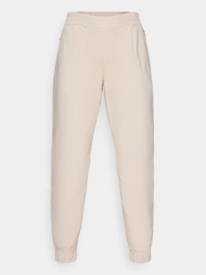 Foto van product Outdoorbroeken Berghaus lichtgrijs