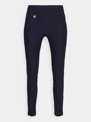 Foto van product Outdoorbroeken Daily Sports donkerblauw