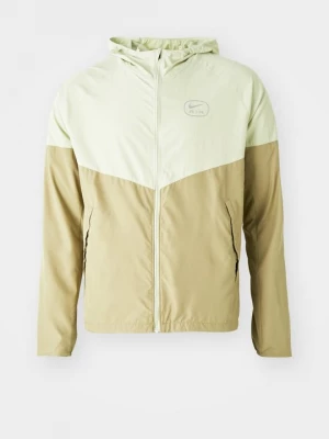 Foto van product Outdoorjas Nike groen