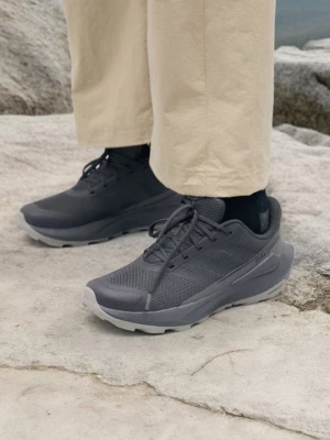 Foto van product Outdoorschoenen Salomon donkergrijs