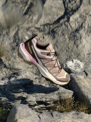 Foto van product Outdoorschoenen Salomon grijs