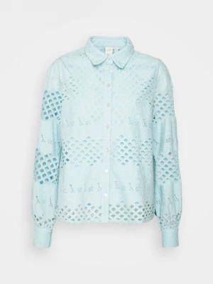 Foto van product Overhemdblouse Y.A.S lichtblauw