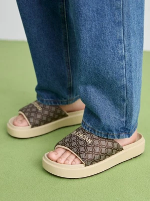 Foto van product Pantoffels Jordan beżowy