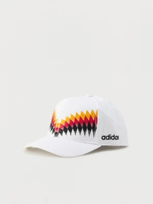 Foto van product Pet Adidas wit