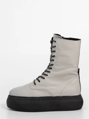 Foto van product Plateaulaarzen Steve Madden grijs