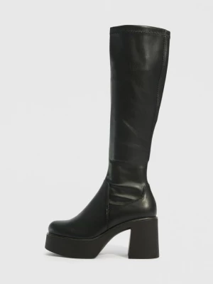 Foto van product Plateaulaarzen Steve Madden zwart