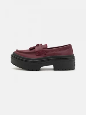 Foto van product Plateaupumps Converse bordeauxrood