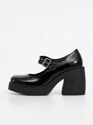 Foto van product Plateaupumps Steve Madden zwart