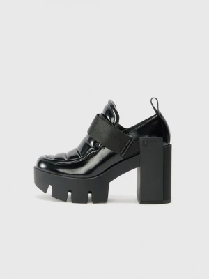 Foto van product Plateaupumps United Nude zwart