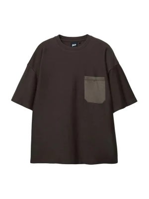 Foto van product Pull&Bear Shirt cappuccino / donkerbruin