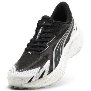 Foto van product PUMA Loopschoen zwart / wit
