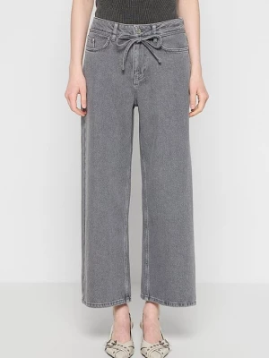 Foto van product Relaxed fit jeans KARL LAGERFELD lichtgrijs