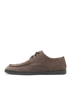 Foto van product RYŁKO Veterschoen taupe