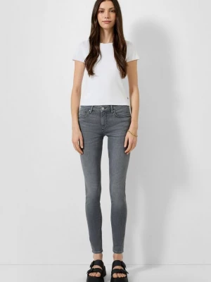 Foto van product Sadie jeans / Halfhoge / Skinny pijpen QS grijs