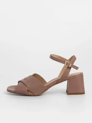 Foto van product Sandalen Aigner roze