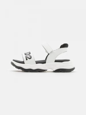 Foto van product Sandalen Dsquared2 wit