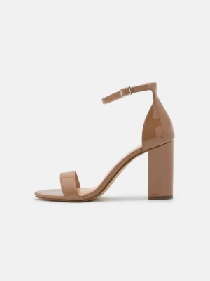 Foto van product Sandalen MADDEN GIRL lichtbruin